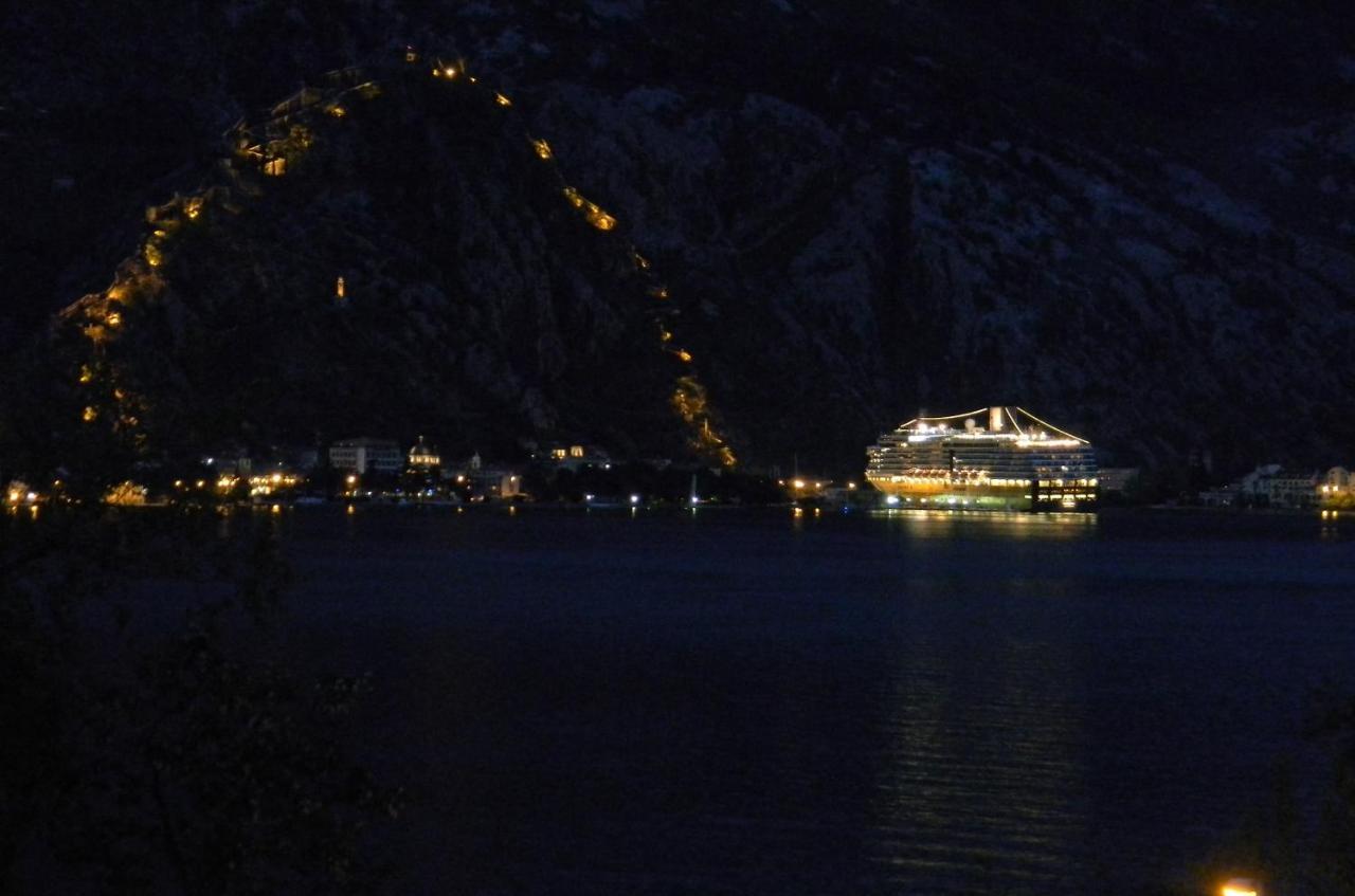 Hotel Galia Kotor Eksteriør bilde