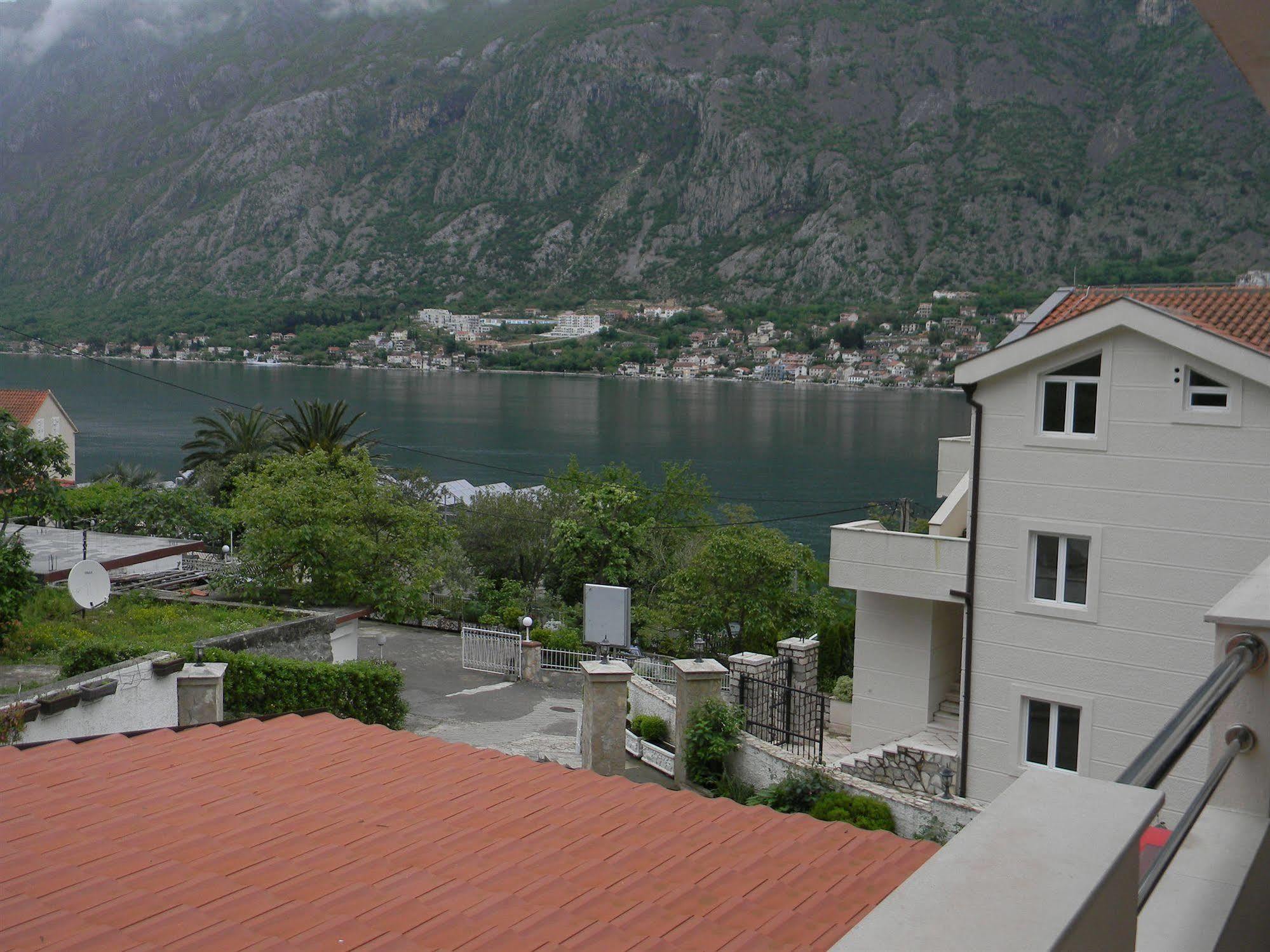 Hotel Galia Kotor Eksteriør bilde