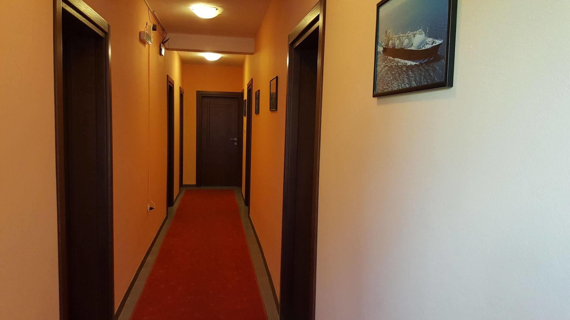 Hotel Galia Kotor Eksteriør bilde