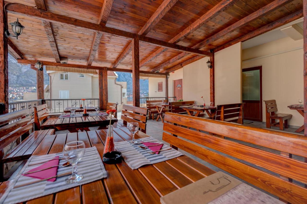 Hotel Galia Kotor Eksteriør bilde
